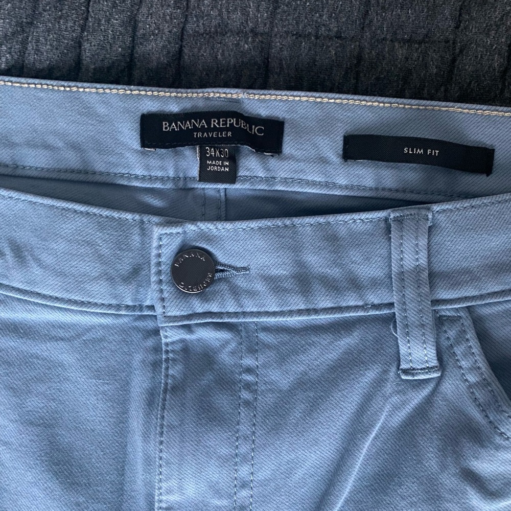 Banana Republic Light Blue Slim Fit Traveler Pants (34/30)